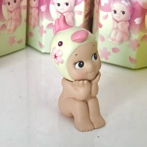 Sonny Angel Cherry Blossom Hanami Edition, PARROT BABY